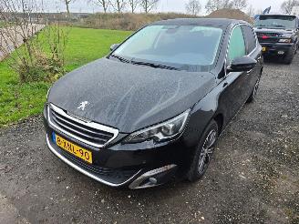 Peugeot 308  picture 3
