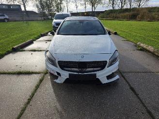 krockskadad bil auto Mercedes A-klasse a250 2013/7
