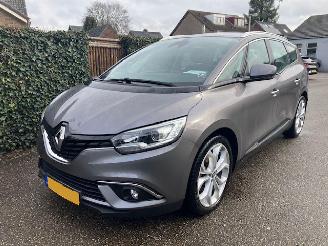 skadebil auto Renault Grand-scenic 1.4 TCe EXE 7 PERSOONS 116 PK 2018/10