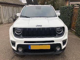 Jeep Renegade 4xe 240 Plug-in Hybrid Electric S picture 10