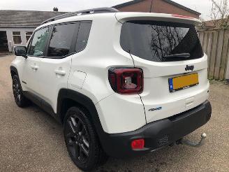 Jeep Renegade 4xe 240 Plug-in Hybrid Electric S picture 6