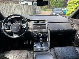Jaguar E-Pace R-SPORT 250 PK AWD PANORAMA VOLL picture 11