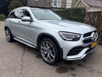 skadebil auto Mercedes GLC AMG 300 4-MATIC PANORAMA LEER VOLL 2020/10