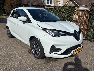 skadebil auto Renault Zoé R135 Zen 52 kWh 400KM RANGE INCL BATTERY 2020/5