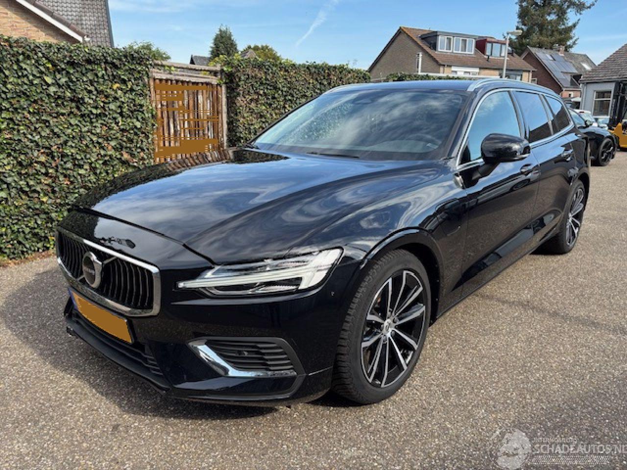 Volvo V-60 2.0 T6 Plug-in hybrid AWD 253 PK AUTOMAAT