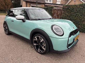 Mini Cooper S 204 PK AUTOMAAT LEER PANORAMA picture 2