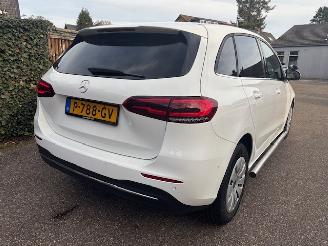 Mercedes   picture 7