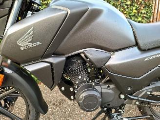 Honda CB 125 F A1 RIJBEWIJS picture 3
