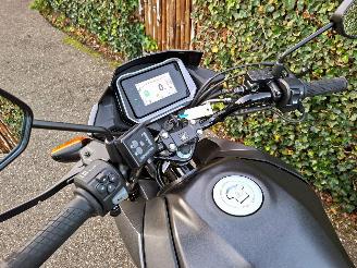 Honda CB 125 F A1 RIJBEWIJS picture 5