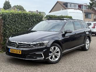 Schadeauto Volkswagen Passat 1.4 TSI PHEV GTE SPORT HYBRIDE PANORAMA 2020/6