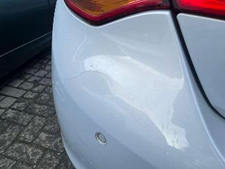 Auto incidentate Opel Astra 1.4 Turbo 16V Hatchback 4Dr Benzine 1.364cc 88kW (120pk) FWD 2010-10/2015-10 (PD6EU; PE6EC; PE6EU; PF6EC; PF6EU) A14NET 2012/1