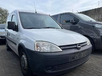 Opel Combo 1.3 CDTI 16V Bestel  Diesel 1.248cc 55kW (75pk) FWD 2005-10/2012-02  Z13DTJ; EURO4 picture 3
