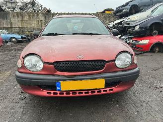 Coche accidentado Toyota Corolla 1.3 16V Combi/o  Benzine 1.332cc 63kW (86pk) 1999/8