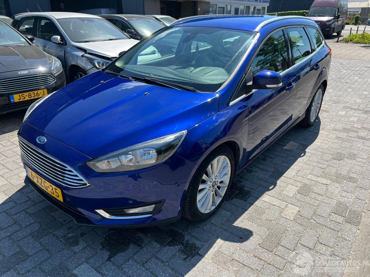 Ford Focus Wagon 1.0 First Edition