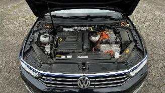 Volkswagen Passat  picture 13