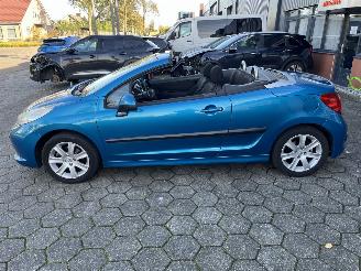 Peugeot 207 1.6 VTi Premiere picture 3