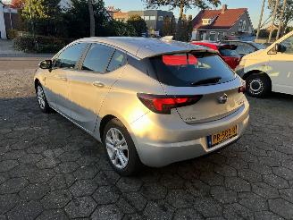 Opel Astra 1.0 Online Edition picture 3