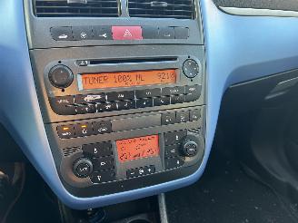 Fiat Grande Punto 1.4 Edizione picture 9