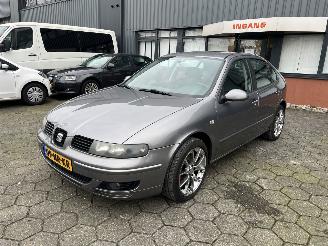 skadebil auto Seat Leon 1.8 20V Executive 2004/1