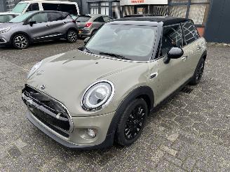 Mini Cooper 1.5 Pepper picture 1