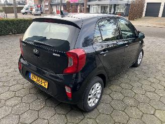 Kia Picanto 1.0 MPi DynamicLine picture 5