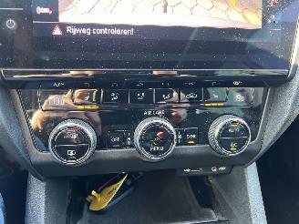 Skoda Octavia 1.0 TSI Greentech Style Business picture 29