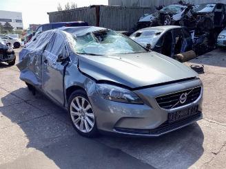 disassembly passenger cars Volvo V-40 V40 (MV), Hatchback 5-drs, 2012 / 2019 1.5 T3 16V Geartronic 2016/3