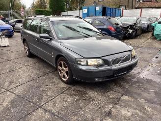 Volvo V-70 V70 (SW), Combi, 1999 / 2008 2.4 20V 170 picture 2