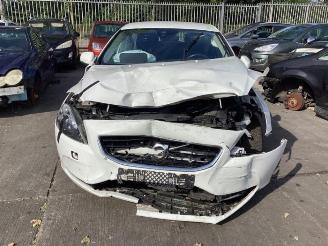 Volvo V-40 V40 (MV), Hatchback 5-drs, 2012 / 2019 2.0 D2 16V picture 5