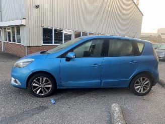 Renault Scenic 1.2 16V TCe 115 Energy MPV  Benzine 1.197cc 85kW (116pk) FWD 2012-04/2016-09 (JZ110; JZD1J) H5F400; H5FA4 picture 7