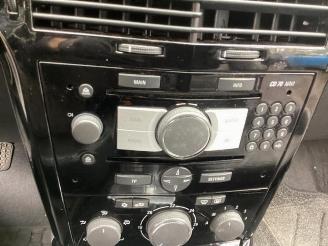 Opel Astra Astra H GTC (L08), Hatchback 3-drs, 2005 / 2011 1.6 16V picture 24