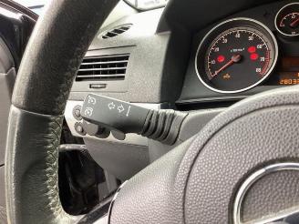 Opel Astra Astra H GTC (L08), Hatchback 3-drs, 2005 / 2011 1.6 16V picture 29