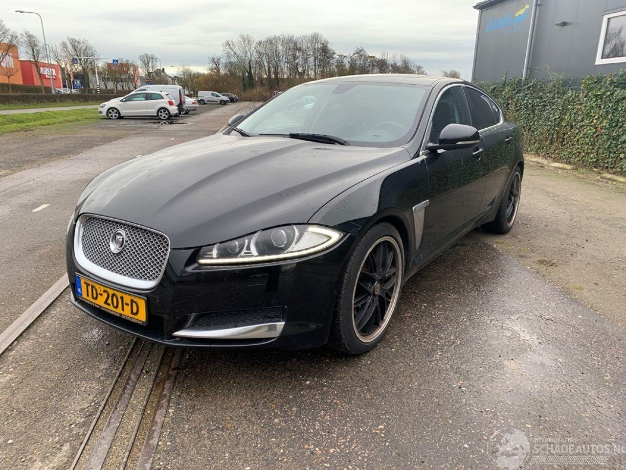 Jaguar XF 2.2 D 16V Sedan 4Dr Diesel 2.179cc 140kW (190pk) RWD 2011-05/2015-04  224DT; DW12C