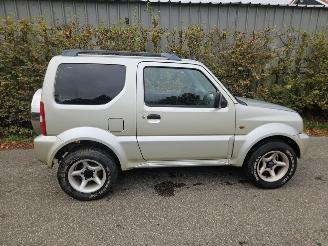 Suzuki Jimny 1.3i 4x4 picture 5