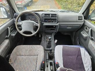 Suzuki Jimny 1.3i 4x4 picture 8