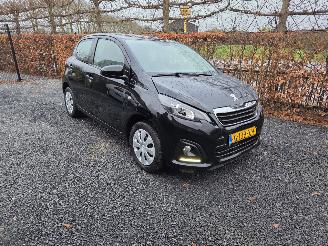 krockskadad bil auto Peugeot 108 1.0 e-VTI-Active 2020/1