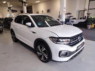 krockskadad bil auto Volkswagen T-Cross  2020/10