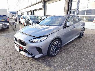 BMW 1-serie 2025 M-Performance Leder Camera picture 2