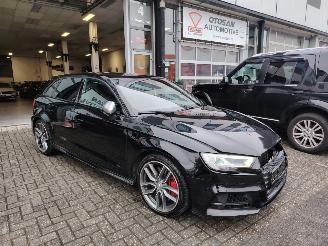 damaged passenger cars Audi S3 S3 facelift 311 PK RS zetels Leder Dealer onderhouden 2017/2