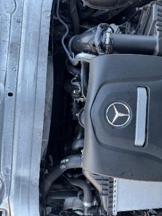 Mercedes C-klasse C200 Prestige picture 9