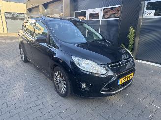 škoda osobní automobily Ford Grand C-Max Titanium 2013/1
