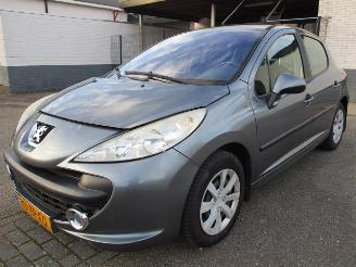 skadebil auto Peugeot 207 1.6 VTI 2008/4