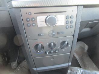 Opel Meriva -A picture 8