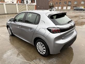 Peugeot 208 BLUEHDI picture 4