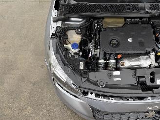 Peugeot 208 BLUEHDI picture 17