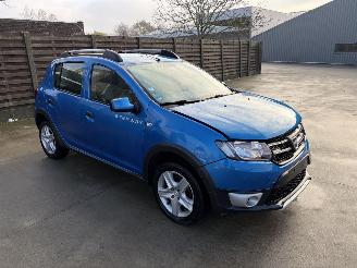 Schadeauto Dacia Sandero STEPWAY 0.9 TCE 90 2015/8