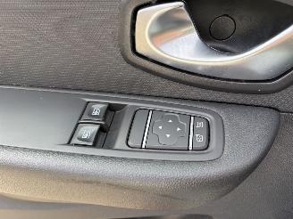 Renault Clio 4 0.9 TCE 90 picture 12