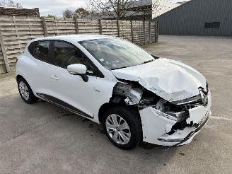 Renault Clio 4 0.9 TCE 90 picture 2