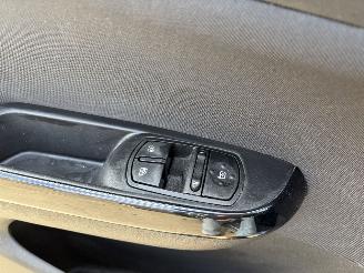 Opel Corsa  picture 13