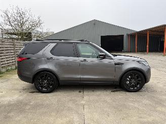 Land Rover Discovery 3.0 HSE SD6 picture 27